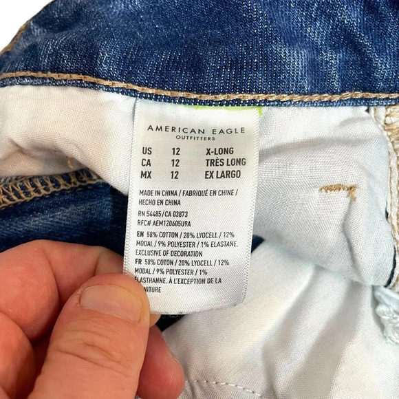 American Eagle Stretch Mom Straight Jean Shorts in Blue Size 12 X-Long - Picture 10 of 11